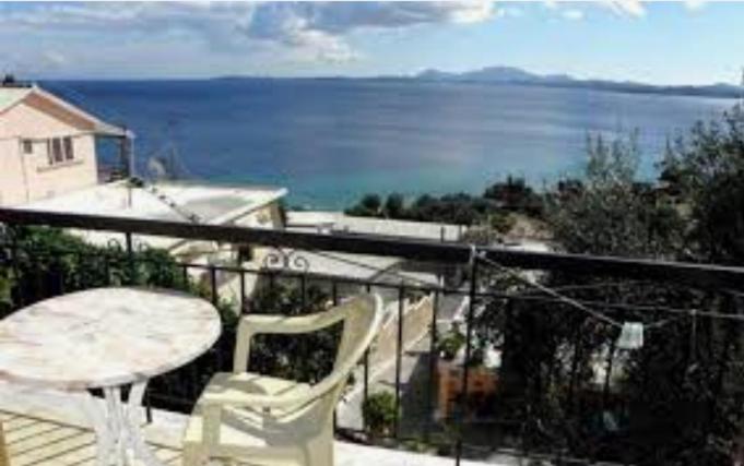 Vasiliki Seamemories Apartment Барбати Екстериор снимка
