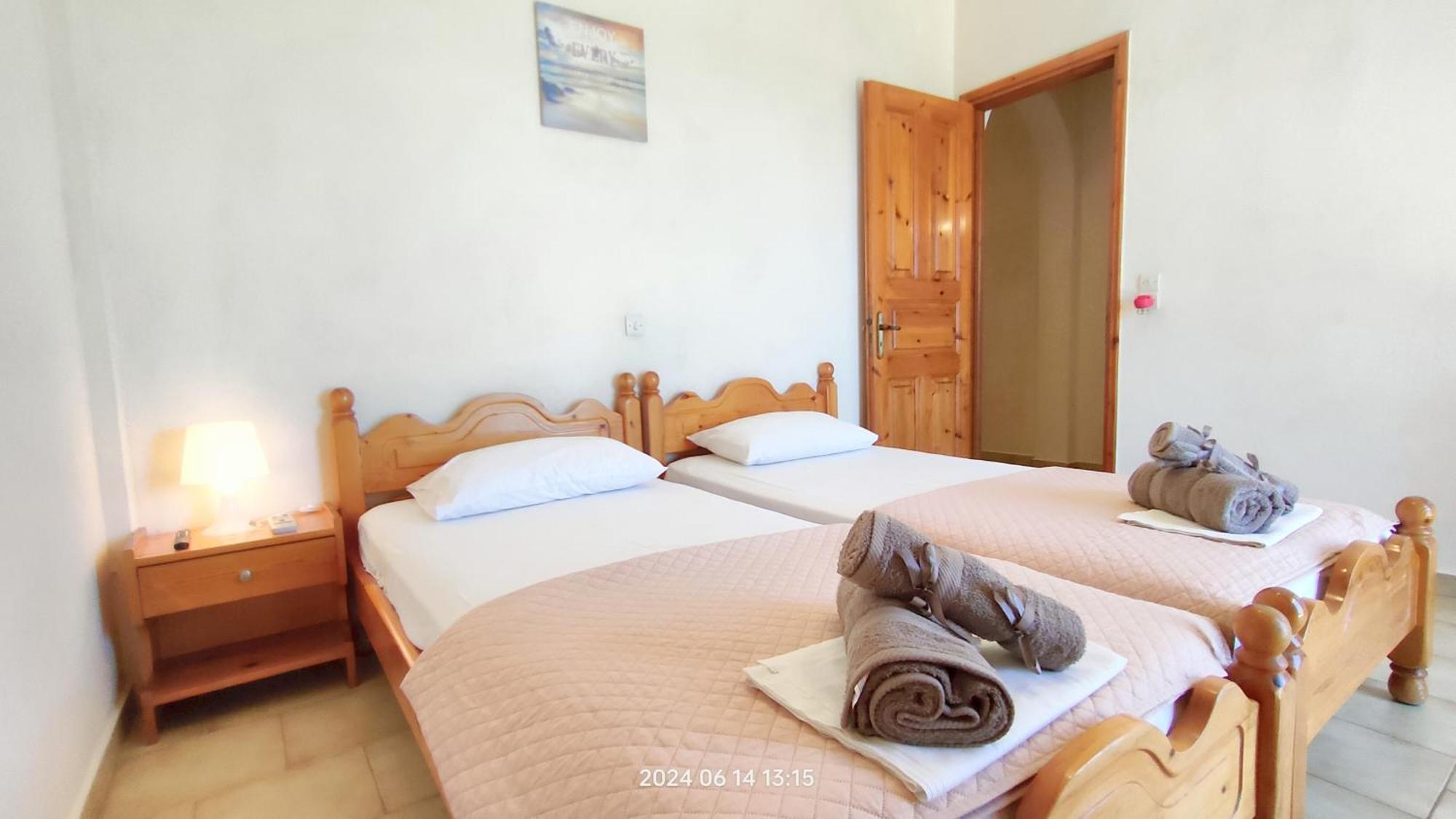 Vasiliki Seamemories Apartment Барбати Екстериор снимка